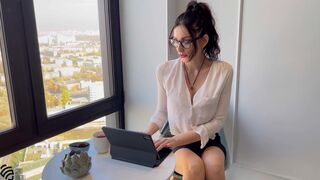 Hot MILF secretary sucks like it's the last time