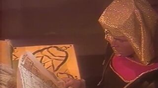 Loira perfeita fudendo com maestria