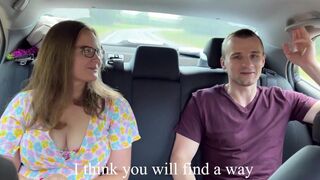 Two students gave a ride to fellow traveler MILF to creampie
