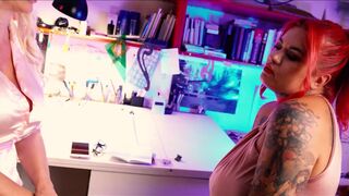 Job interview threesome in the office with hot bimbo bitch boss Tori Cummings