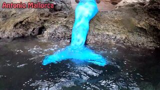 Mermaid Slut Seduces Me To Suck My Dick While I Was Sailing With Friends