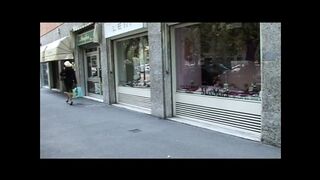 Sexy Busty Blonde in heat!