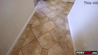 My MILF stepmom Anissa Kate has big natural boobs and we fucked