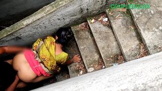 Komal ne devar ko chupke se sidiye ke get me bulaya