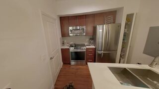 Stepmom gives handjob to exploding orgasm