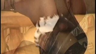 Tettona con La fica Pelosa vuole il Vecchio!