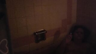 Candle lit bath after a long day - 14 image