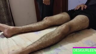 By making a legitimate relationship with the working aunt, she made her ride his cock and fucked her black pussy