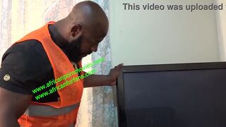 muscular handyman repairman with a big cock fucks his boss after work at home. Exclusivity on XVIDEOS